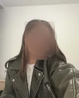 Yasmin — mistério suave e risos que provocam